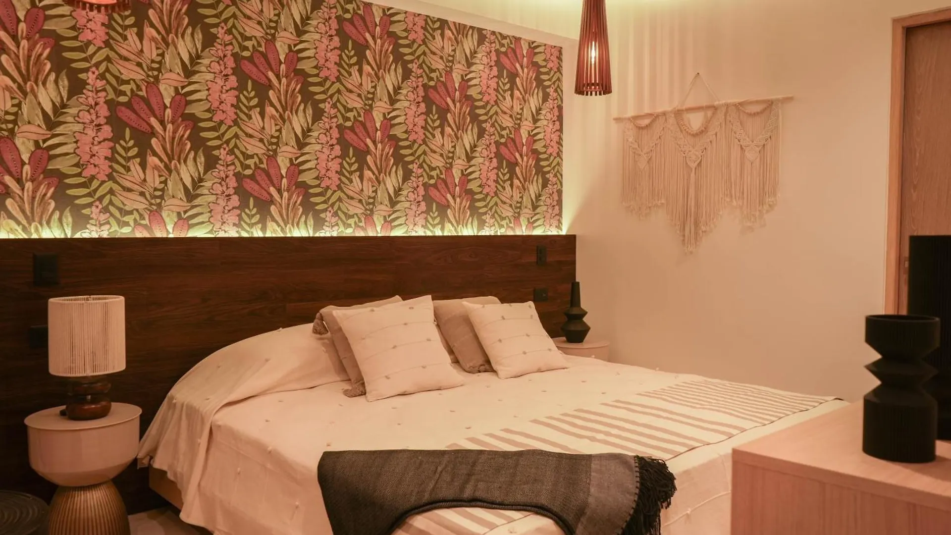 Hotel Macondo Quinta Avenida Playa del Carmen