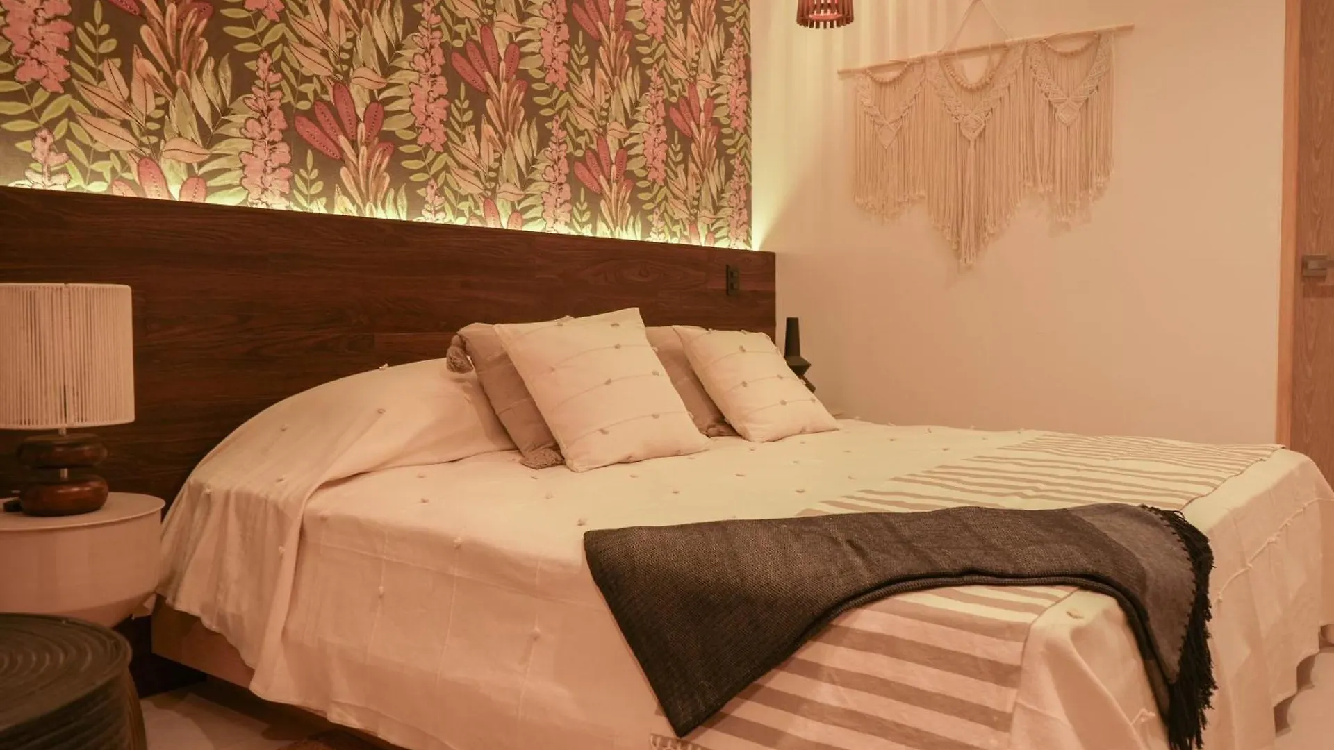 Hotel Macondo Quinta Avenida Playa del Carmen